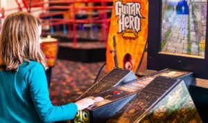Arcade - Temple Run and Guitar Hero